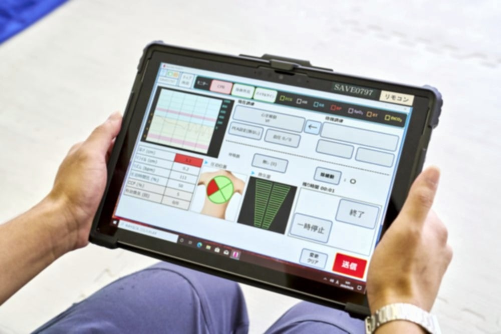 心肺蘇生の評価ができるタブレット型の資機材